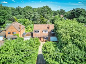 Photo 4- click for photo gallery